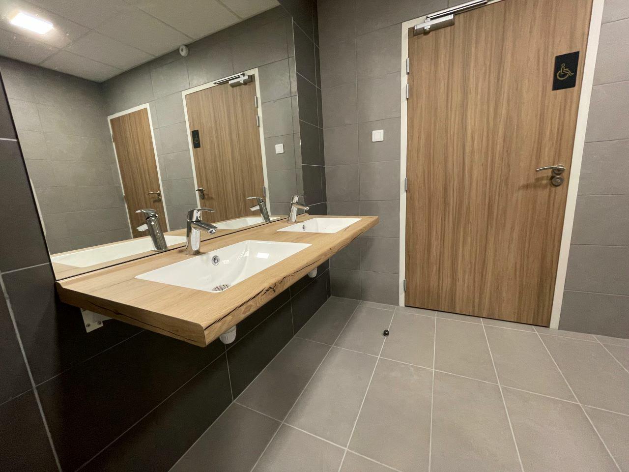 Bureau Décines-Charpieu 155m² Location bureau Décines-Charpieu Rhône OLBUR2203927 14